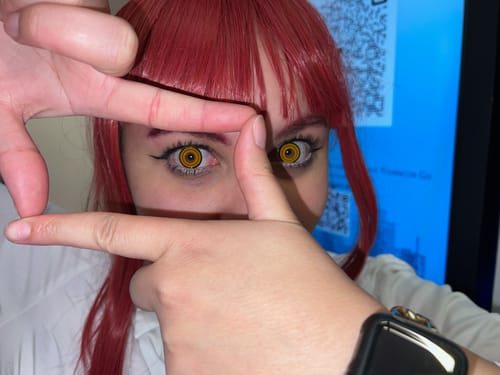 Customer photo review of Makima Contacts (Chainsaw Man)