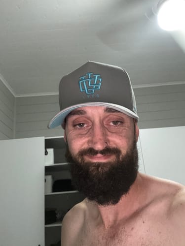 Jhy O. review of [LIMITED EDITION] ARCTIC SKY A-FRAME LVCO SNAPBACK image 1 out of 1