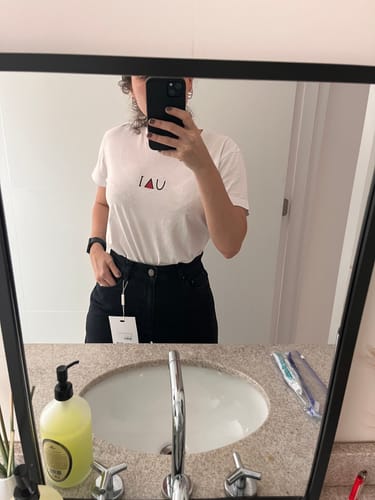 Lohanne F. review of Calça Jeans Wide Leg Buriti Preta image 1 out of 1