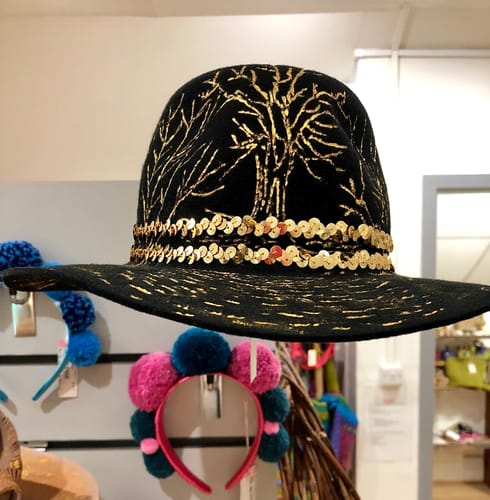 Customer photo review of Plush Felt Capaline For Hats 30cm HF016
