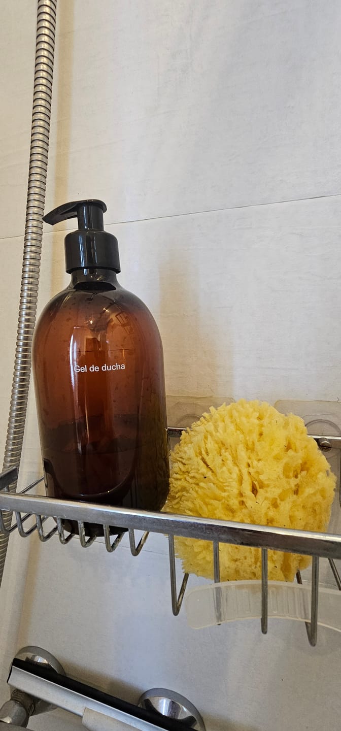 Customer photo review of Botella Soluto gel de ducha
