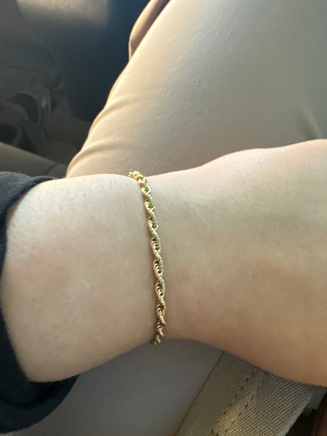 Customer photo review of Thin Rope Chain Bracelet