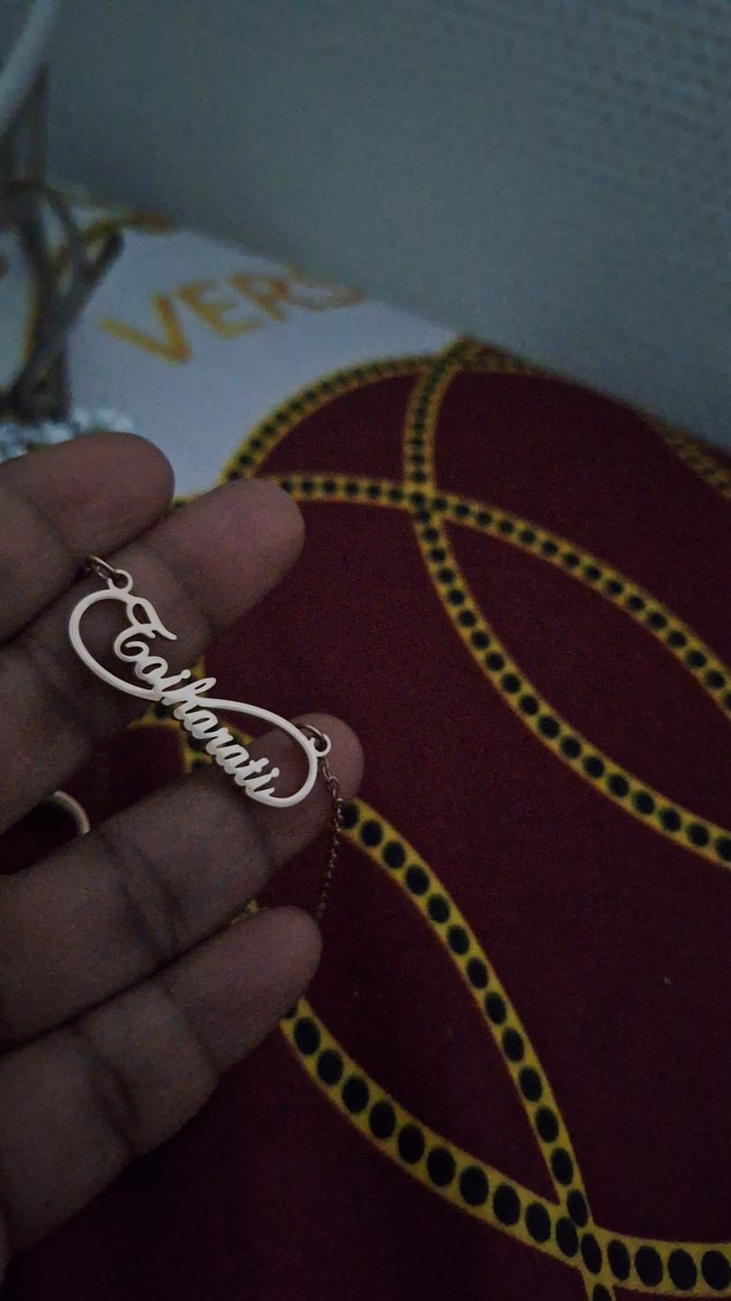 Customer photo review of Collier Prénom Infini Personnalisé