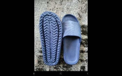 D R. review of Cloud Walk Cushioned Sliders image 1 out of 1