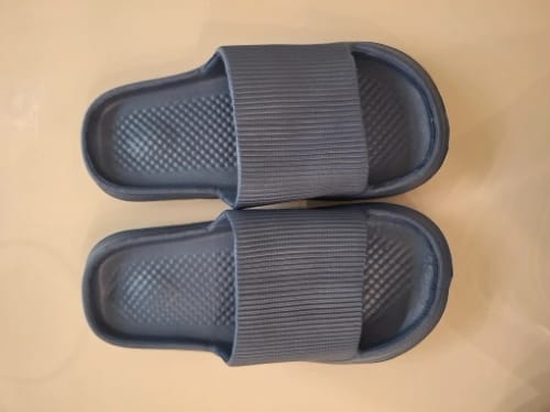 E S. review of Cloud Walk Cushioned Sliders image 1 out of 1