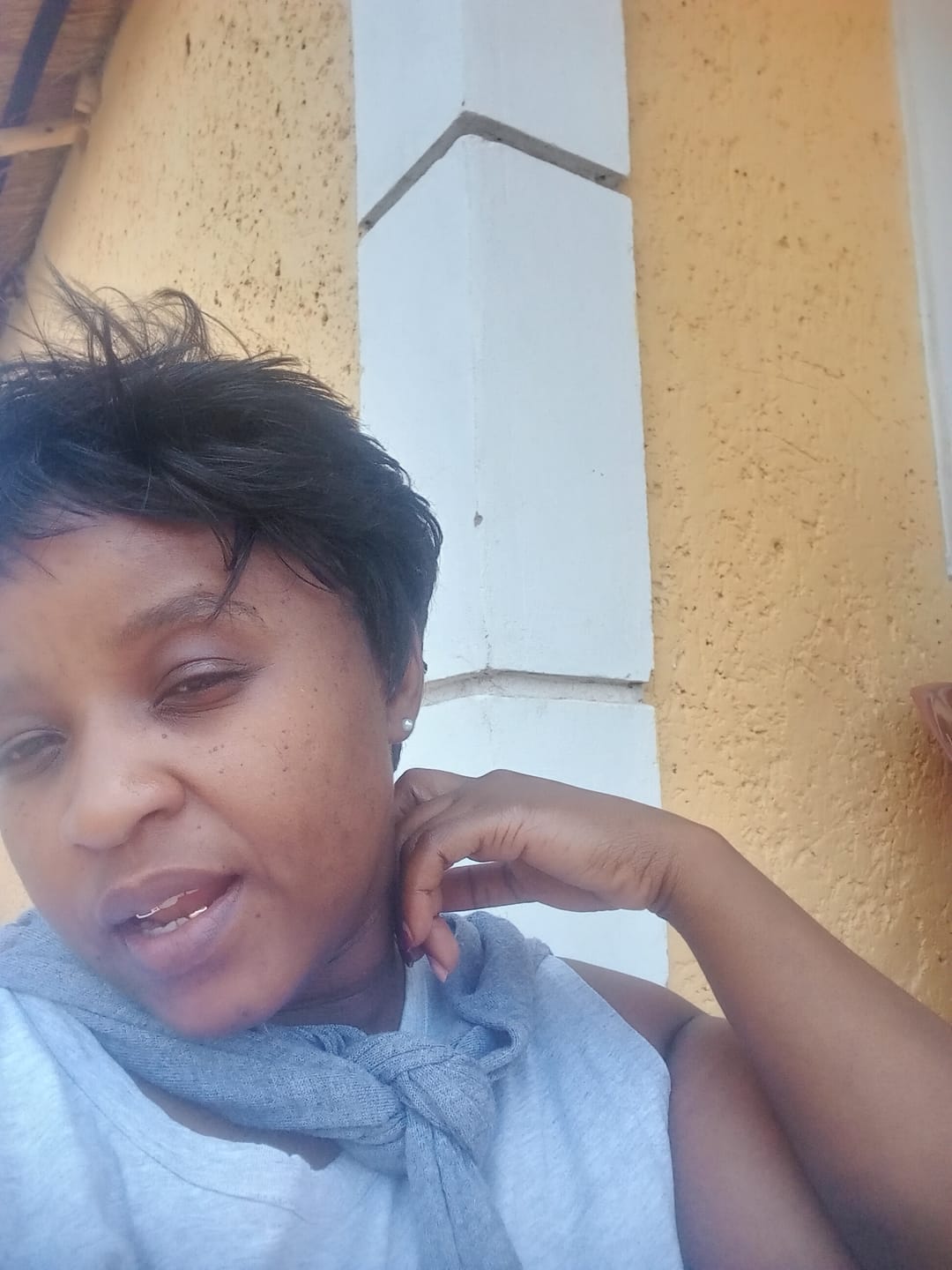 Customer photo review of Chic Pixie Cut Wig - Trendy and Natural Human Hair