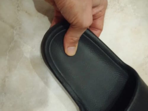 В В. review of Cloud Walk Cushioned Sliders image 1 out of 1