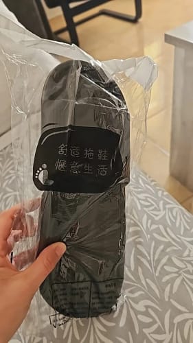 L O. review of Cloud Walk Cushioned Sliders image 1 out of 1