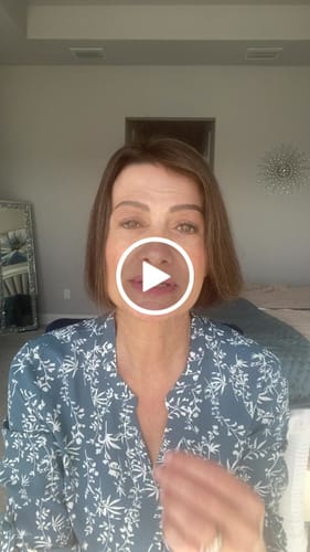 Customer video review of Original Thera Pillow™ | Traction Massager