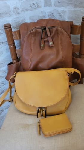 Customer photo review of Le sac besace Original. végane et résistant