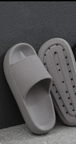 O A. review of Cloud Walk Cushioned Sliders image 1 out of 1
