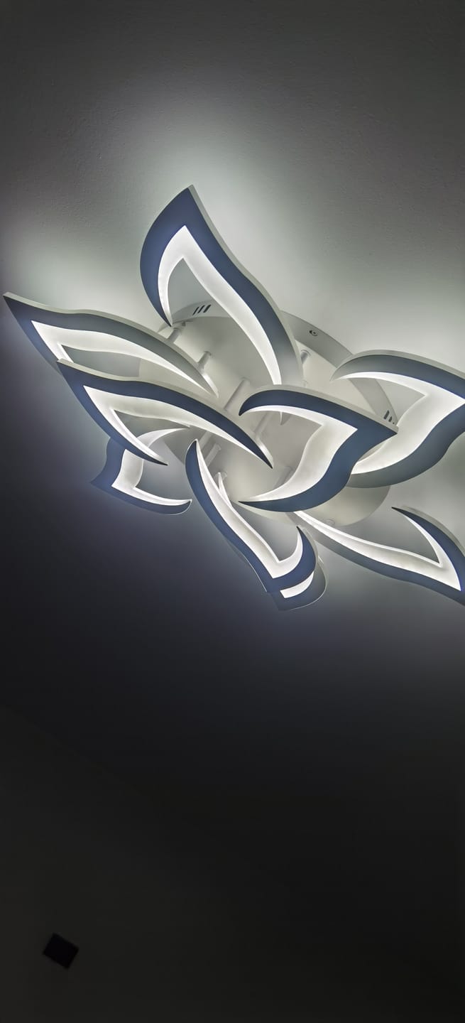 Customer photo review of Lustra LED NARCISSE GRANDE Telecomanda Echivalent 800W
