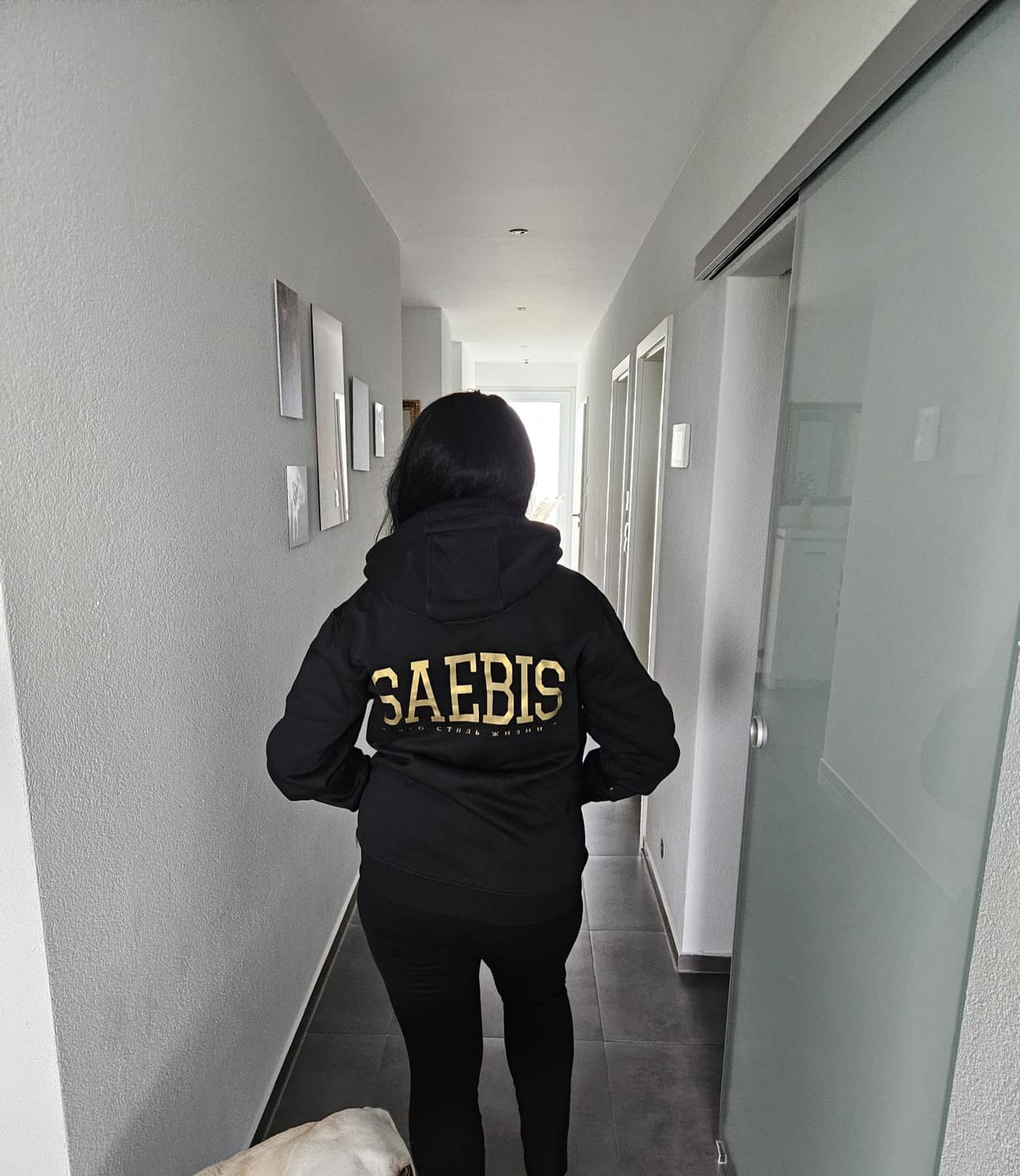 Customer photo review of Lifestyle Damen Oversized Zip Hoodie Gold Edition mit Reißverschluss by SAEBIS®