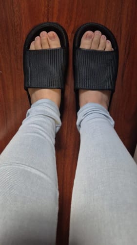 Shopper review of Cloud Walk Cushioned Sliders image 1 out of 1