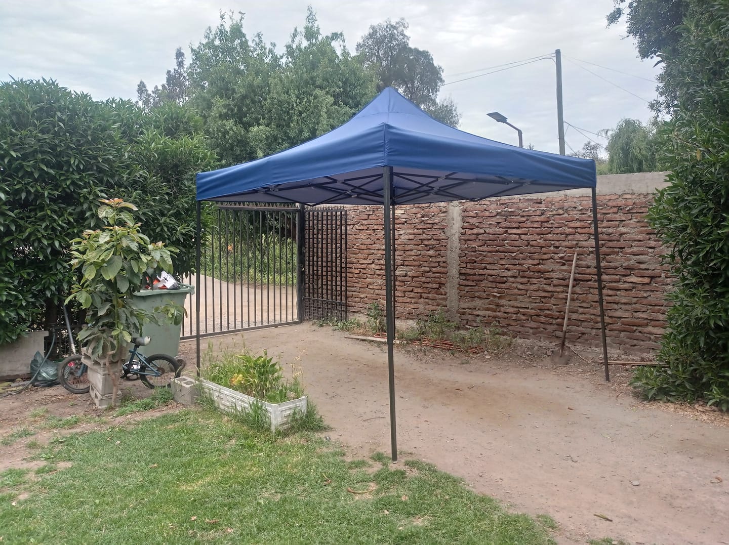 Customer photo review of Toldo Plagable 3x3 Metalico Antioxidable Con Lona, Impermeab
