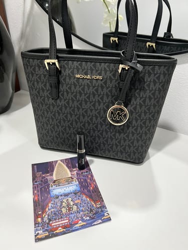 Customer photo review of Jet Set Travel Extra-Small Logo Top-Zip Tote Bag (BLACK)