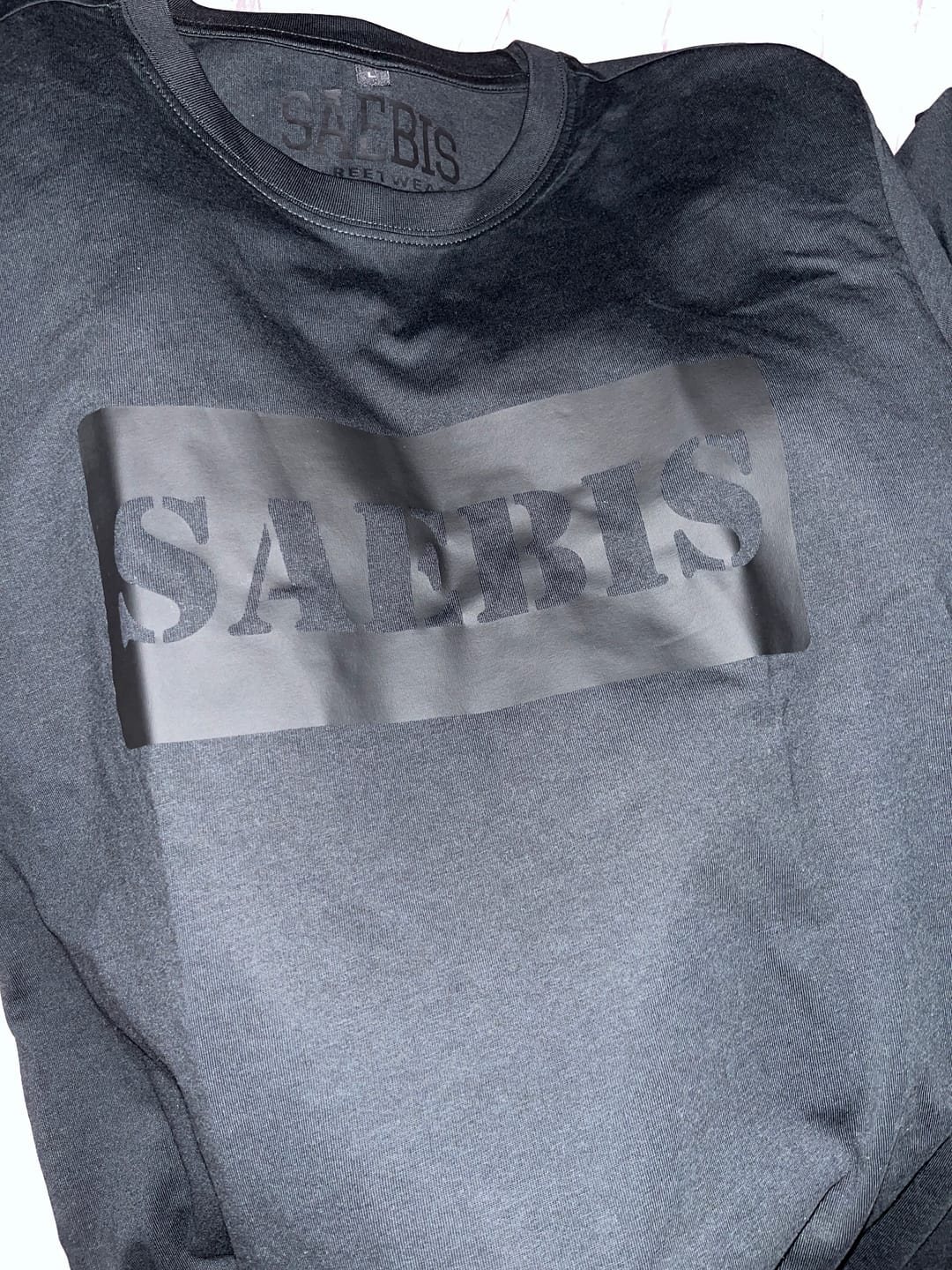 Customer photo review of Lifestyle All Black Herren T-Shirt by SAEBIS®