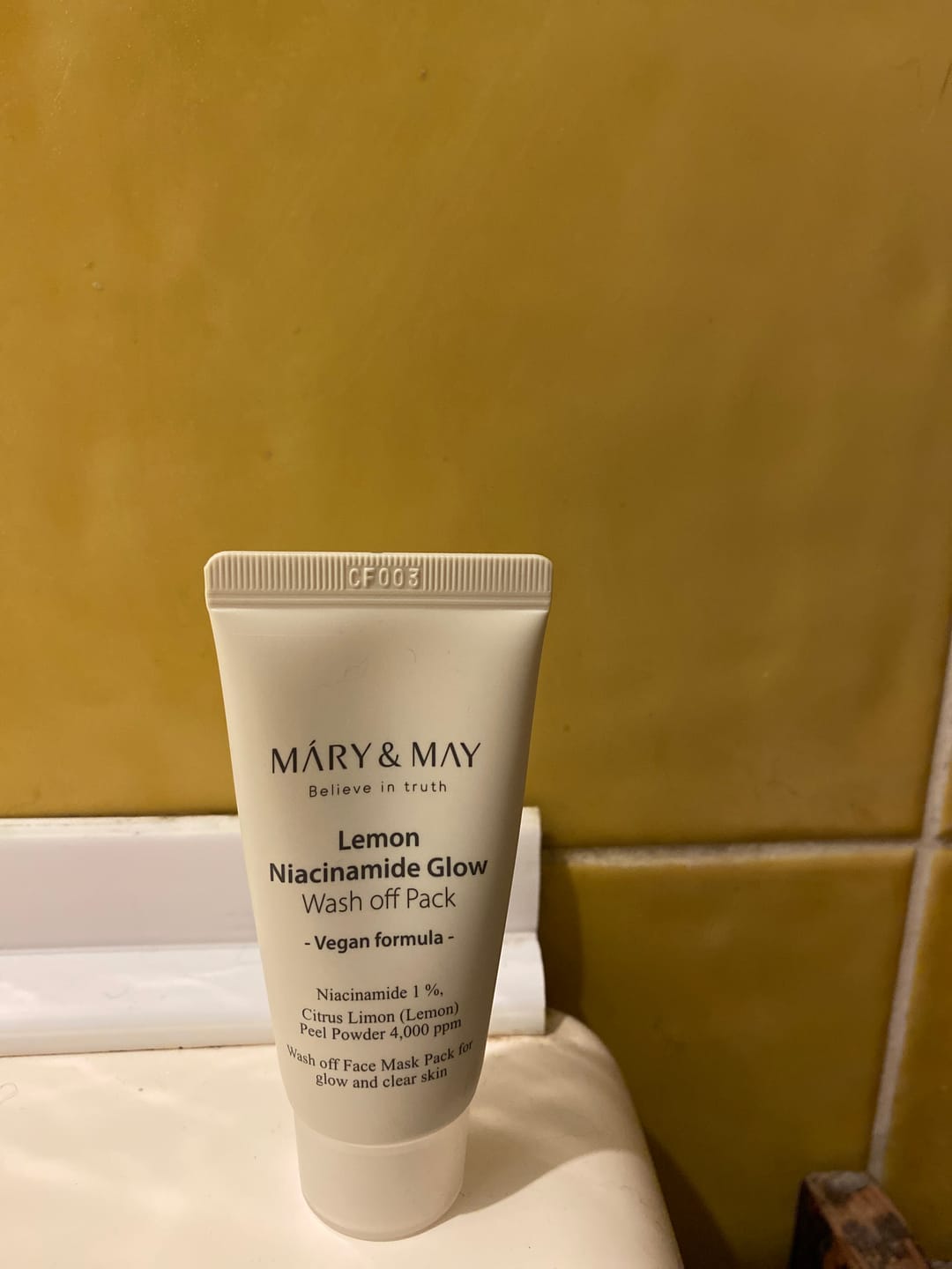 Customer photo review of Mālu maska mirdzuma piešķiršanai ādai Mary&May Lemon Niacinamide Glow Wash Off Pack