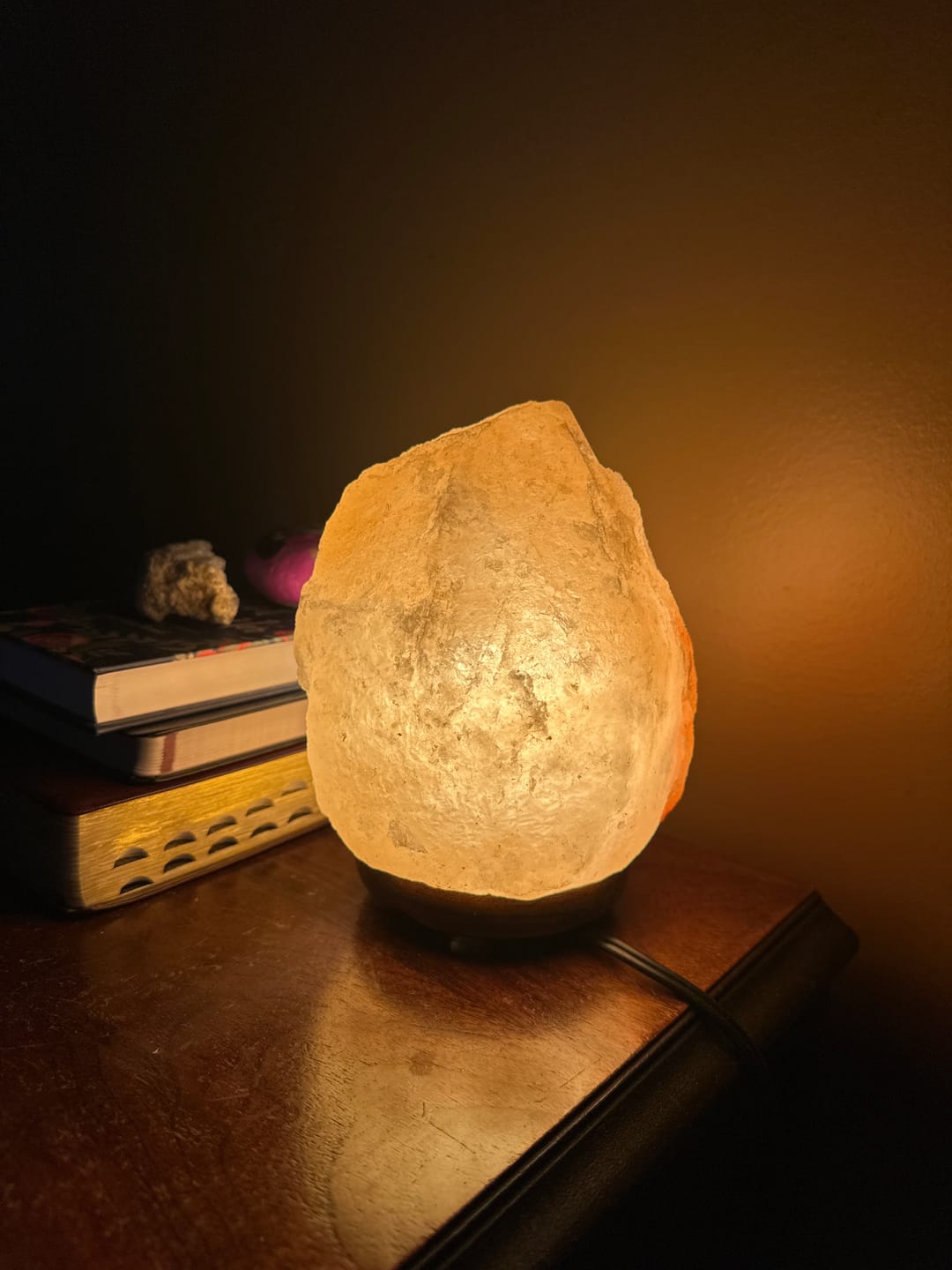 Customer photo review of Replacement Bulb for Himalayan Salt Lamps (15 Watt)