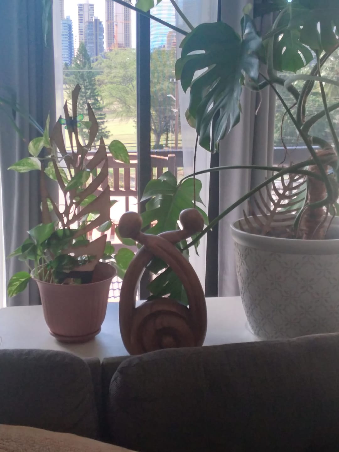 Customer photo review of BARE™ Palmella™ - Customizable wooden plant support - Inspired by the Palm leaf