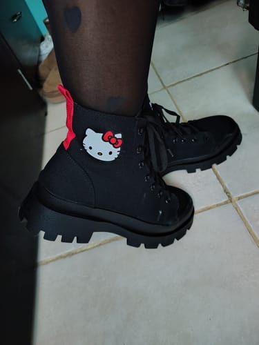 Customer photo review of HK Black Vines