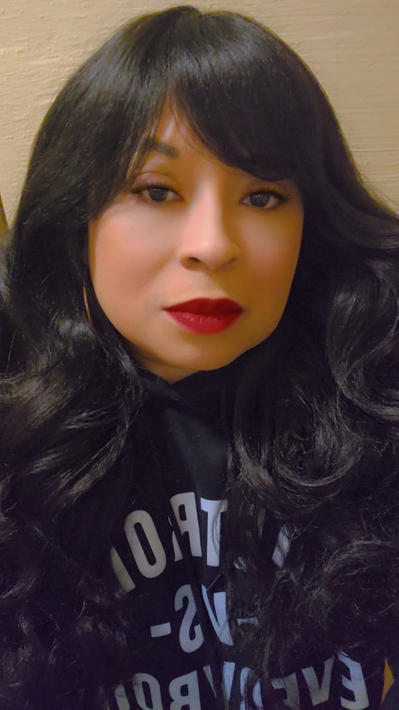Customer photo review of Sensationnel Dashly Full Wig - UNIT 21