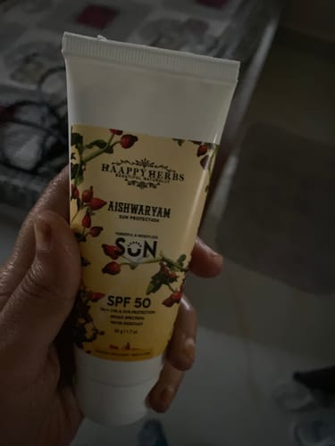 Customer photo review of Aishwaryam SPF50 Powerful,weightless & Moisturizing Sunscreen , Pa++,uva& Uvb Protection