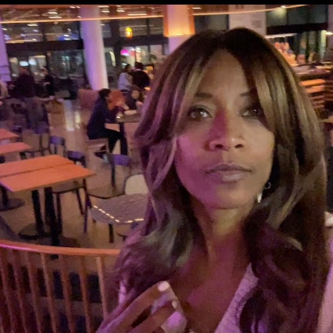 Customer photo review of Freetress Equal Synthetic Curtain Bang HD Lace Wig - BOMBSHELL