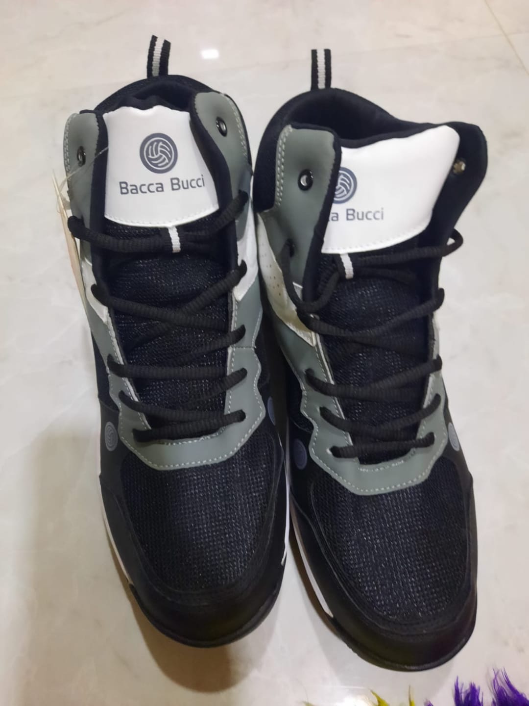 Customer photo review of Bacca Bucci Wager