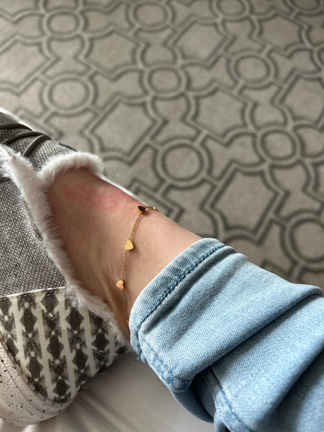 Customer photo review of Hearts Anklet