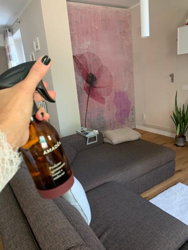 Customer photo review of Profumo igienizzante tessuti e ambienti - Ricarica da 1L
