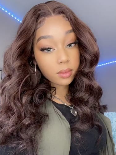 Customer photo review of Luvwin 5x5 Lace Closure Chocolate Brown Color Glueless Body Wave Human Hair Wig