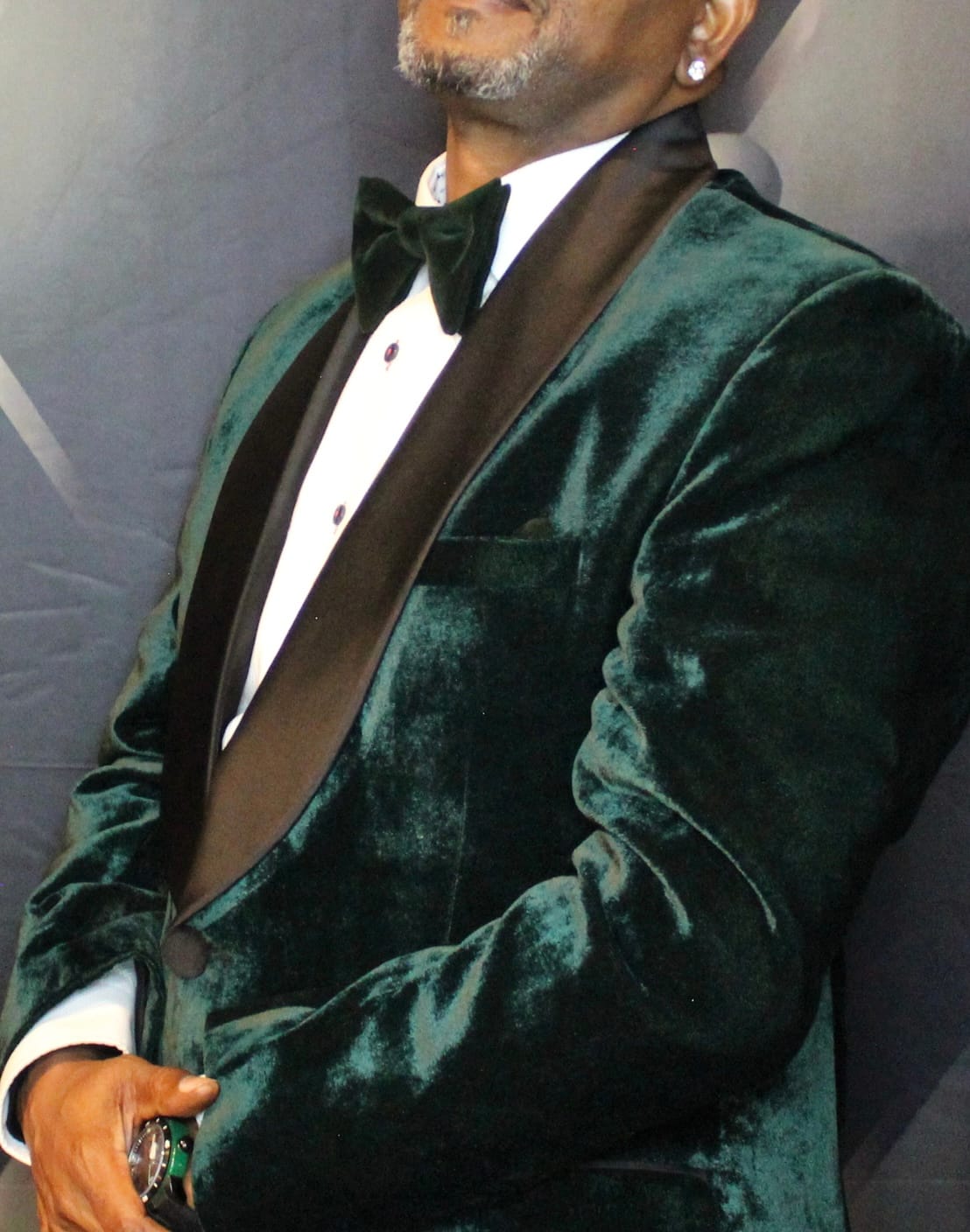 Customer photo review of Dark Green Velvet Bow Tie Wedding Set