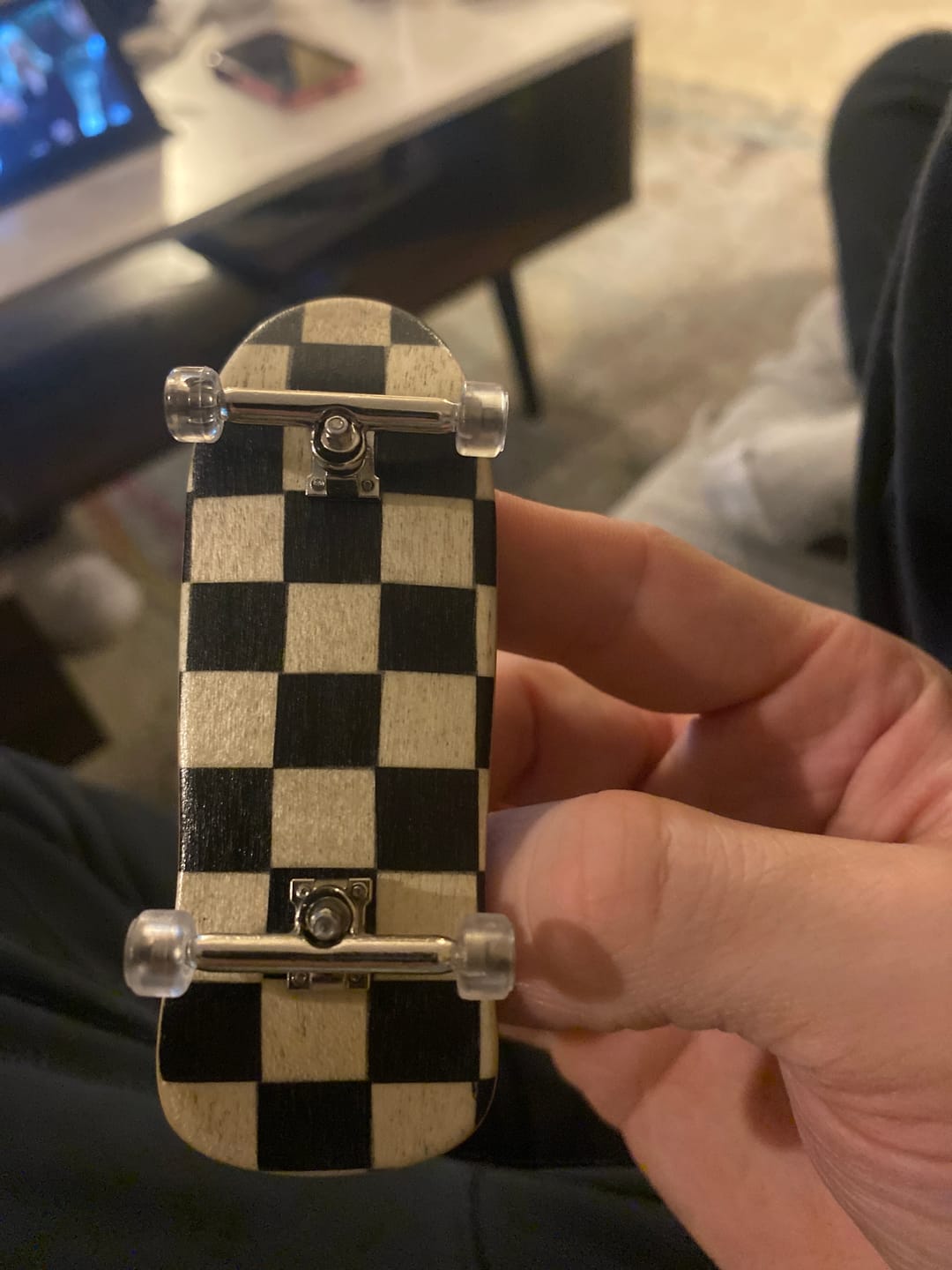 Customer photo review of Colored Fingerboard Veneer - 6 Boards