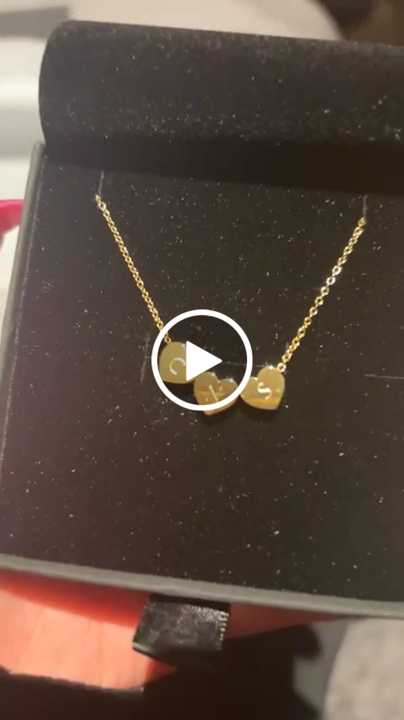 Customer video review of Amo Heart Triple Bead Necklace in Gold