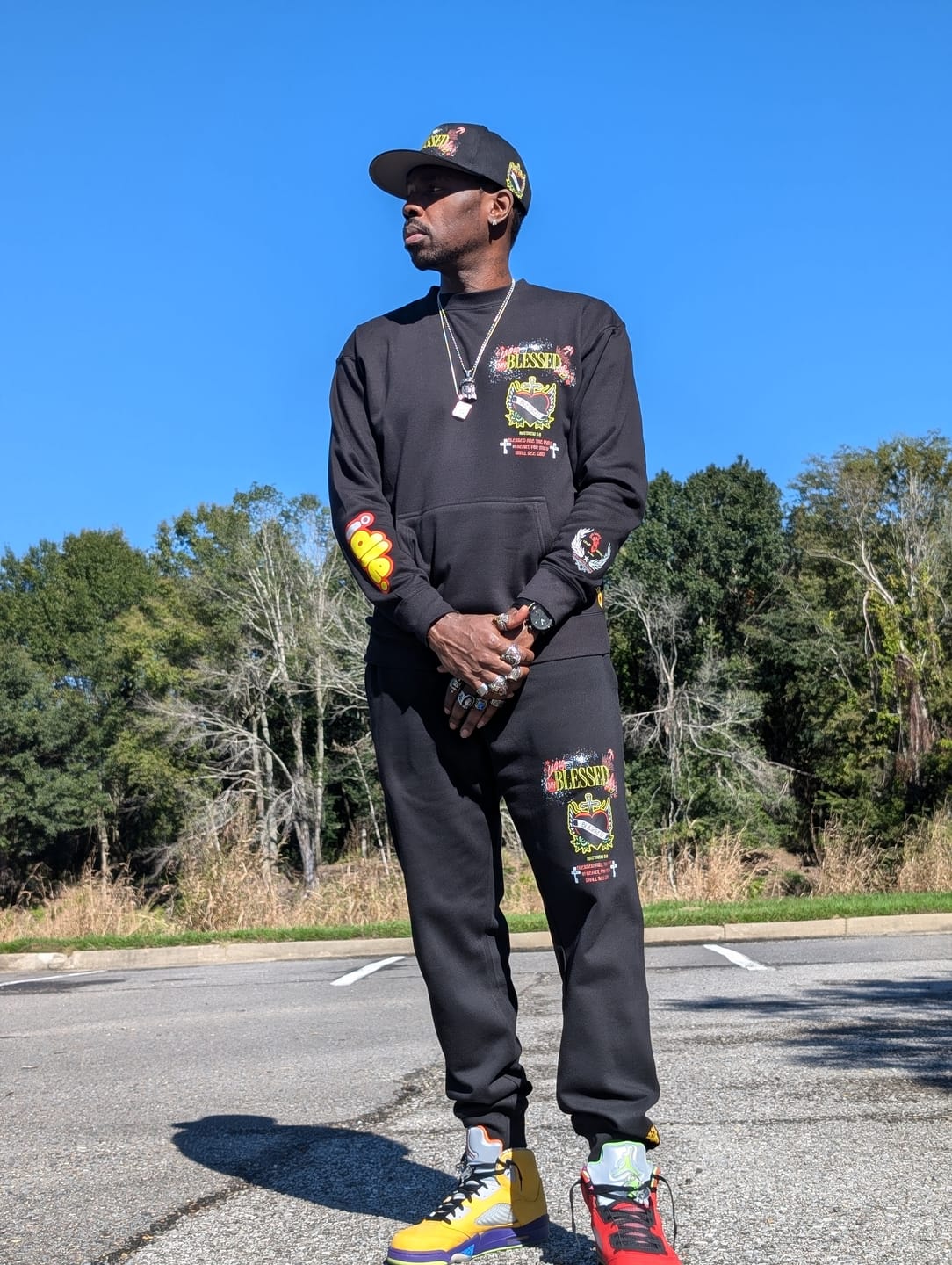 Customer photo review of 2615 Unisex French Terry Crewneck Sweatshirt with Pocket 8.25 Oz*