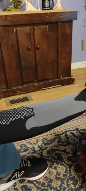 Customer photo review of Cotton Compression Socks Knee High — Black | KIMLUD