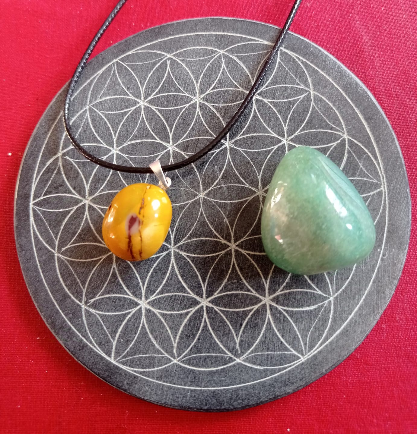 Customer photo review of Pendentif Jaspe Mokaïte