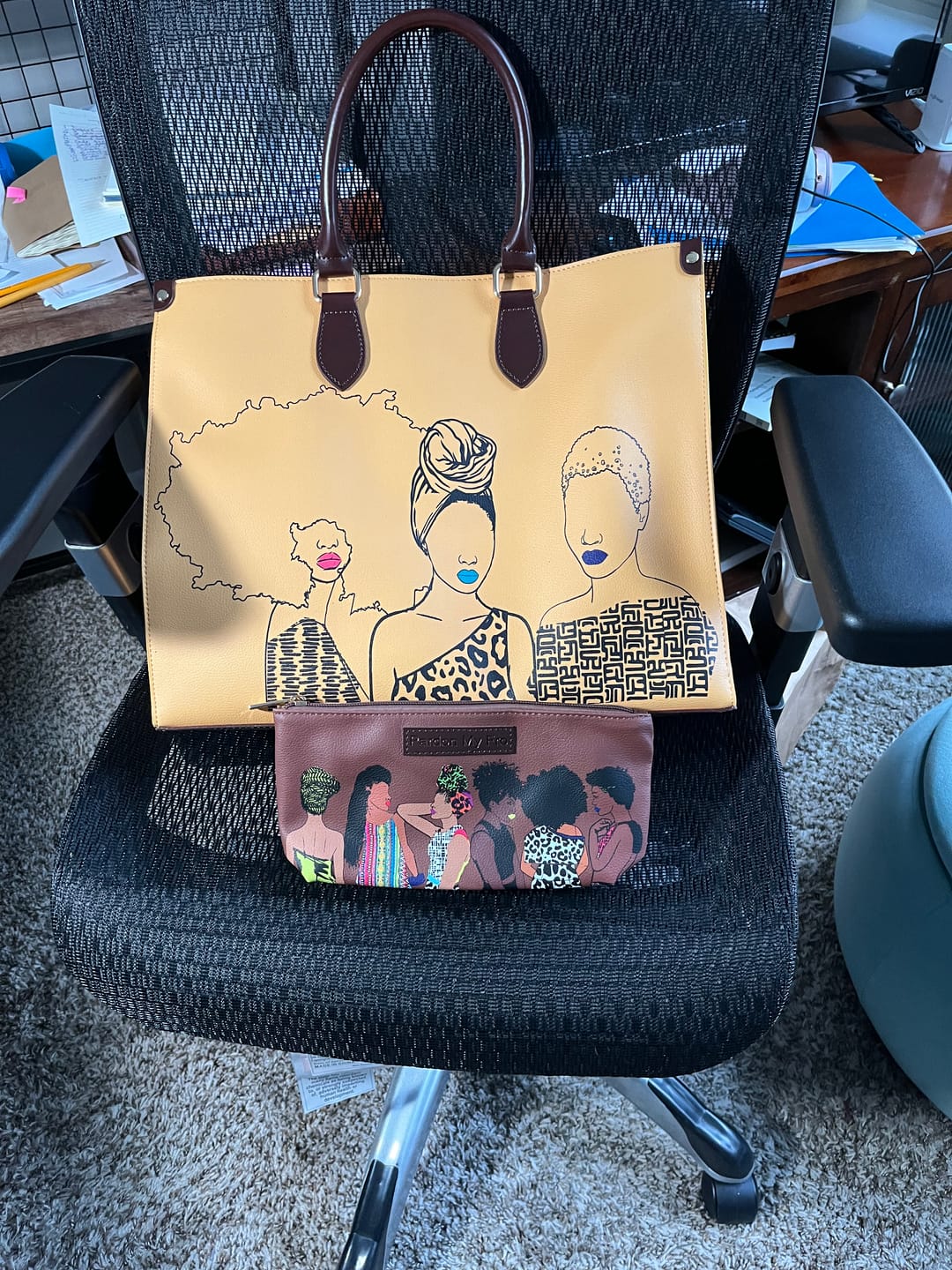 Customer photo review of Squad Espresso Brown Cosmetic Bag