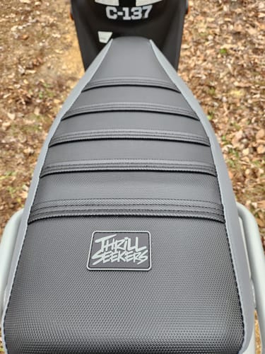 Customer photo review of Custom Seat Cover: 2002-2011 ZUMA 50 *Scooter