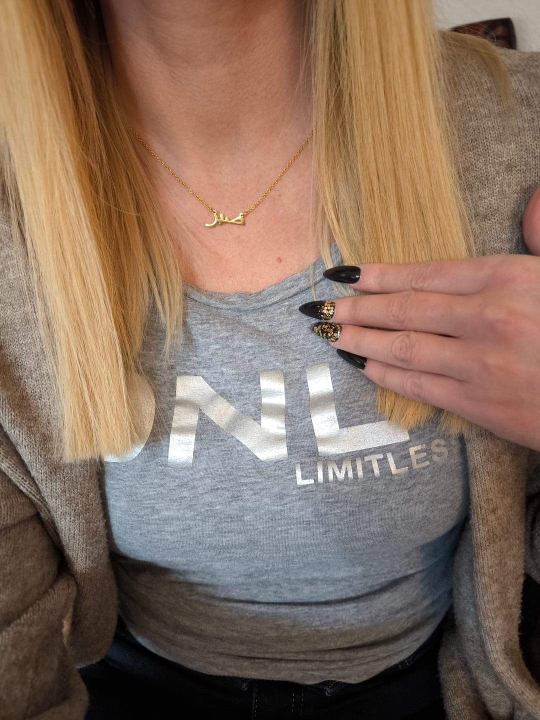 Customer photo review of Sabr Halskette | 18K vergoldet