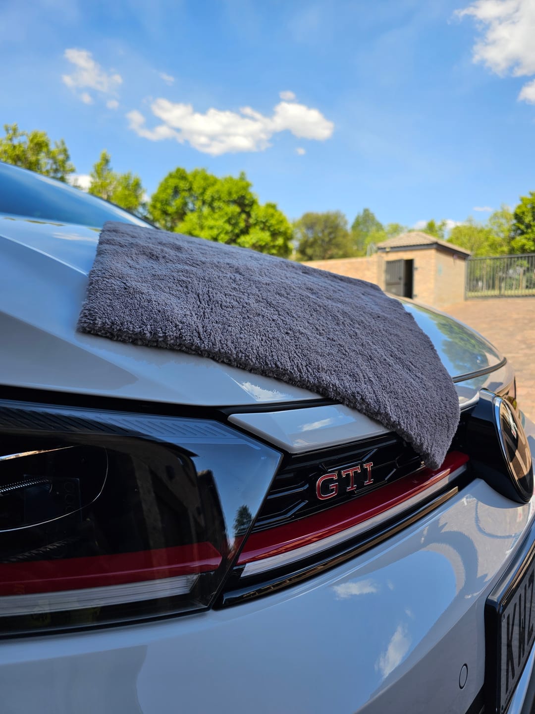 Customer photo review of Edgeless Microfiber Buffing Cloth