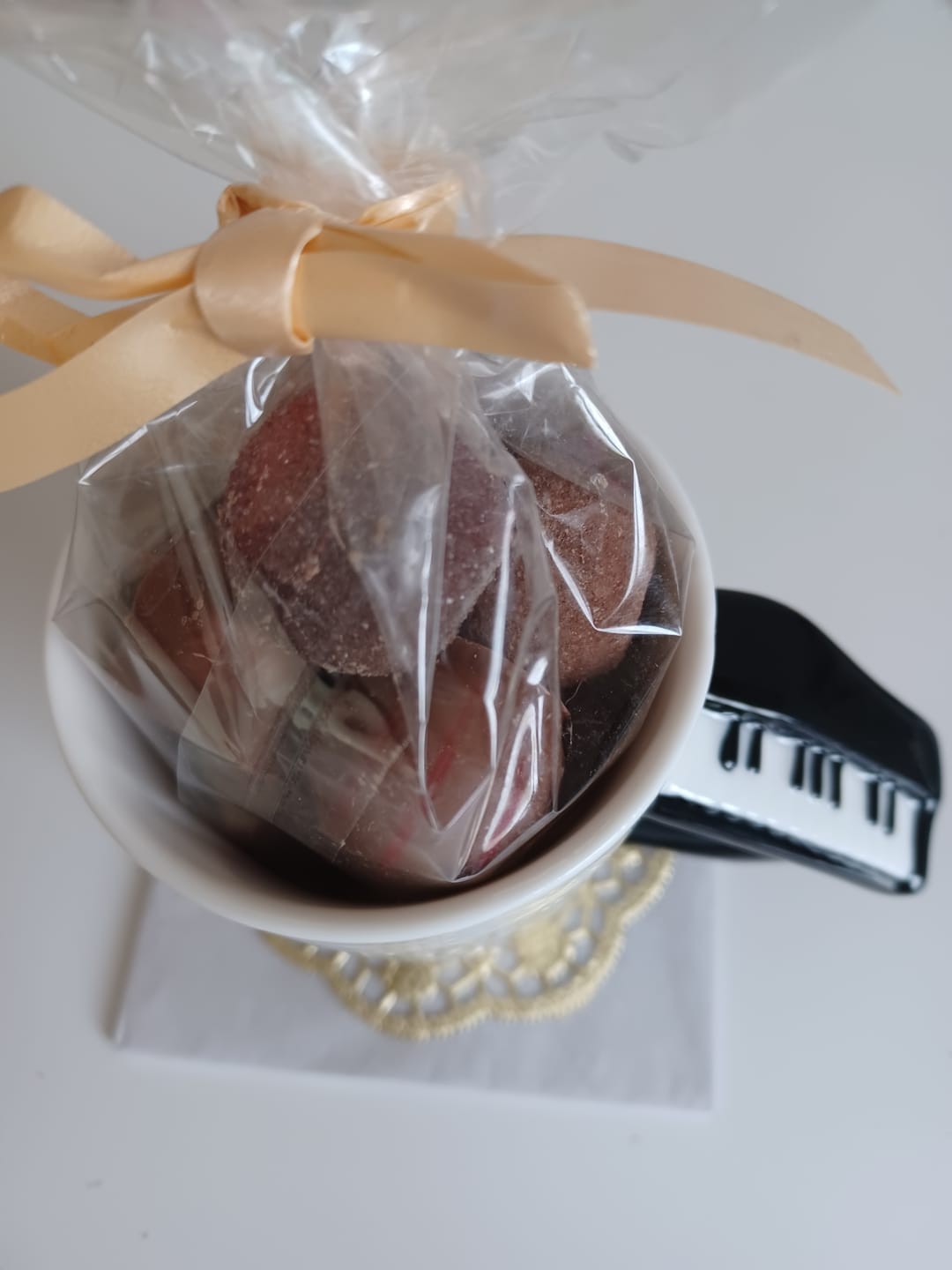 Customer photo review of Originelle Tasse – Klavier