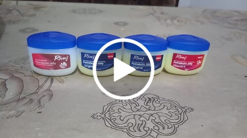 Customer video review of Hydrating Cocoa Butter Petroleum Jelly