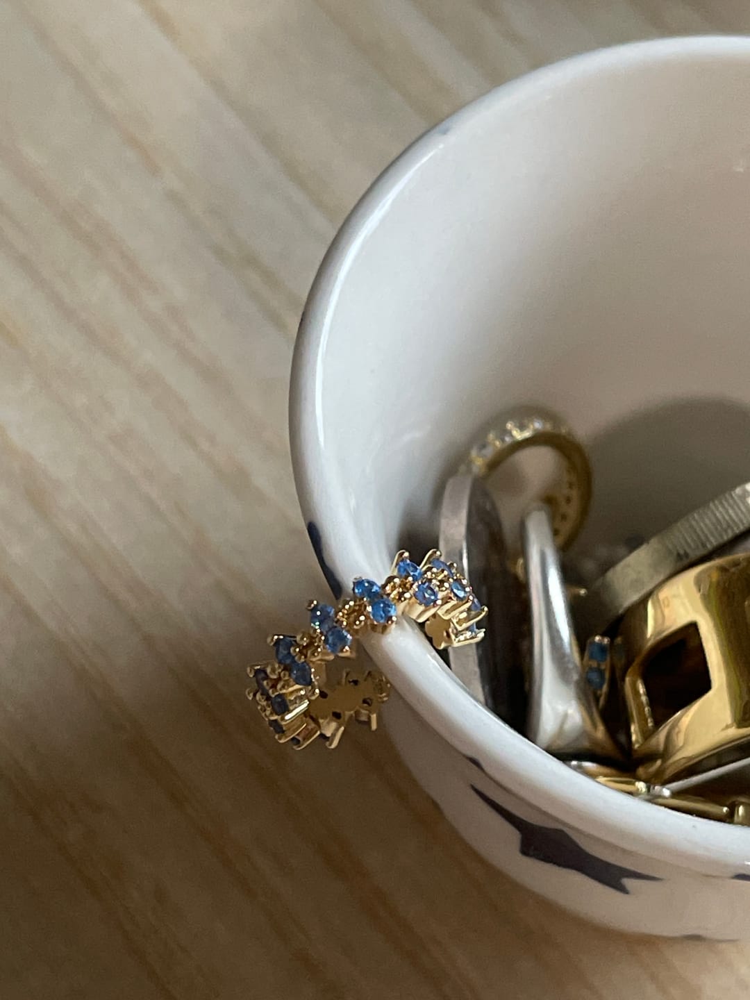 Customer photo review of Rebecca Turqouise Gold Ear Cuff