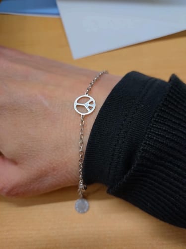 Customer photo review of Bracelet 1 Peace is my religion x Les Felines Paris