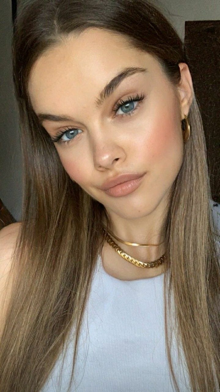 Customer photo review of Lash Extension Kit | Premium Handmade - Everyday Naturale ✨
