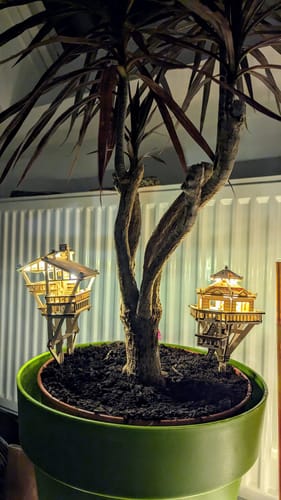 Customer photo review of Tropical Lookout