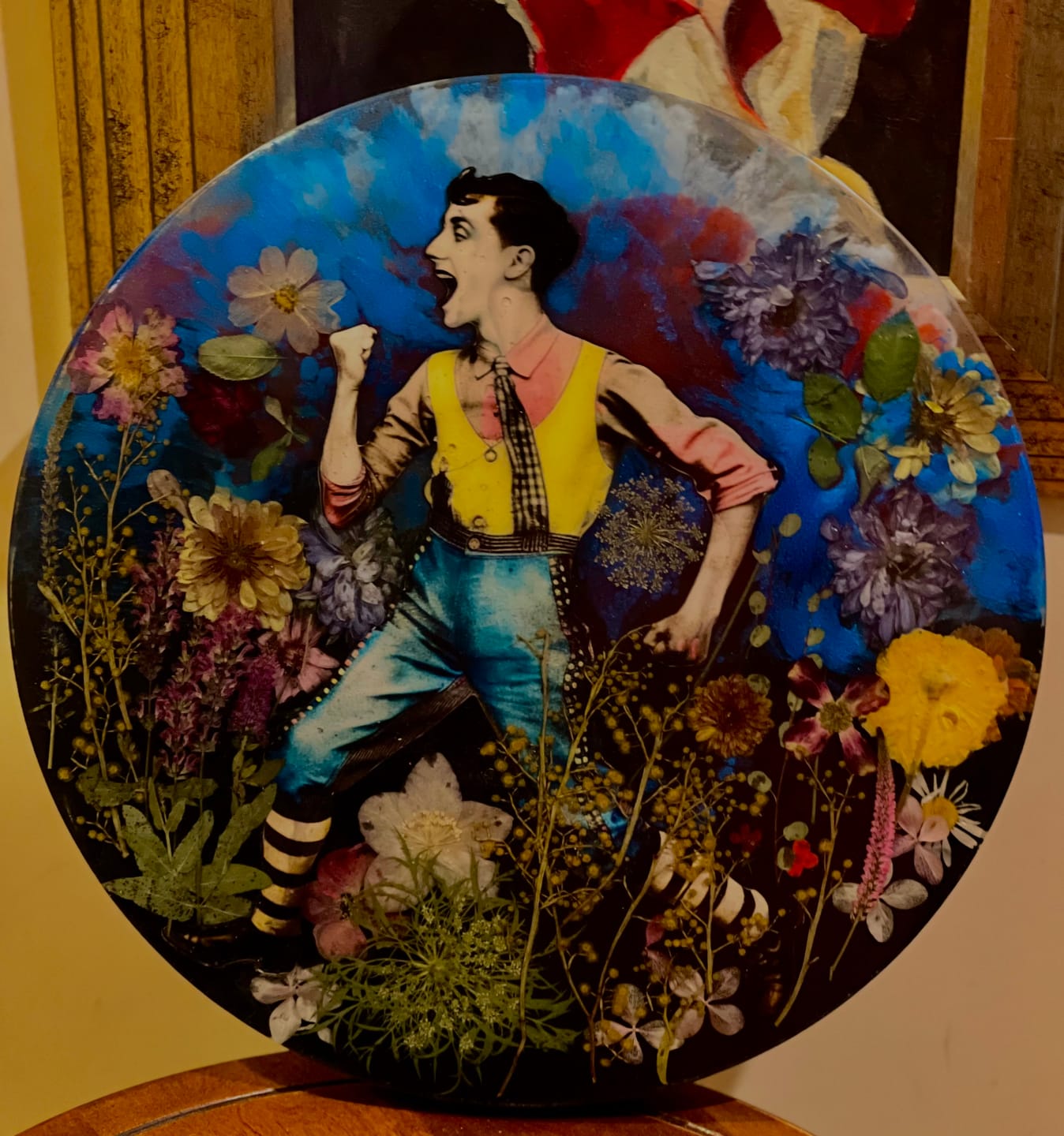 Customer photo review of 18" Round x 2" Deep Silicone Mold For Epoxy Resin