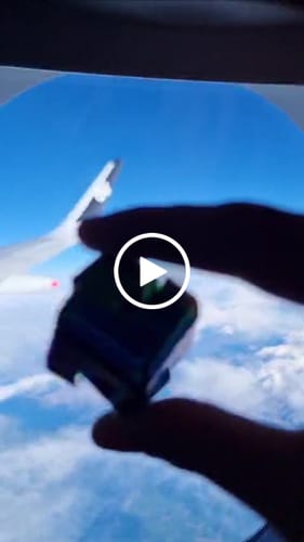 Customer video review of SQUARE Spinning Cube in window TIN